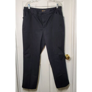 Lee Plus Relaxed Fit Straight Leg Mid Rise Women's Black Pants Size 18W